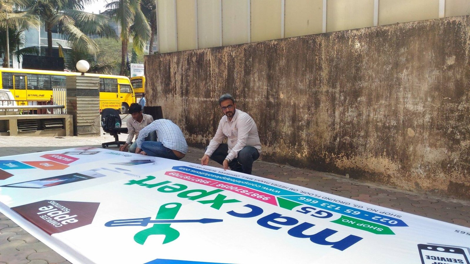 Signboard Banner for Mac Xpert Installation - Creativo Camaal